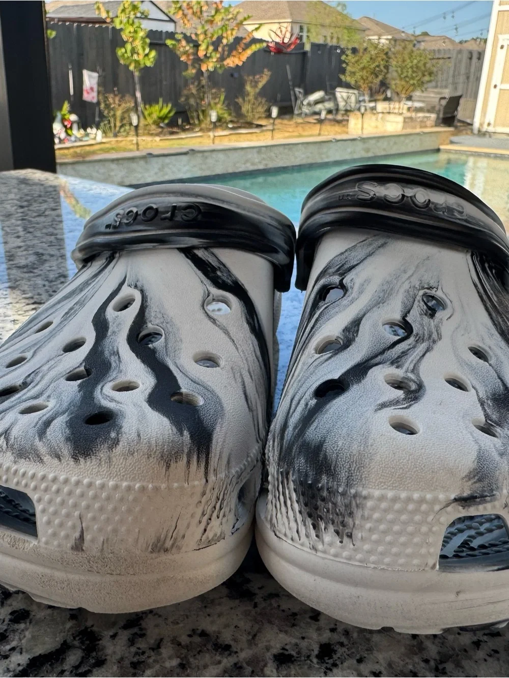 CROCS image shows